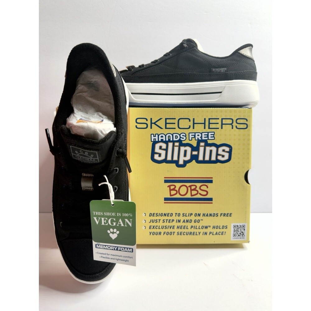 Skechers “BOBS” Sneakers Womens Sz. 10 Black White Hands free Slip on Shoes NIB
